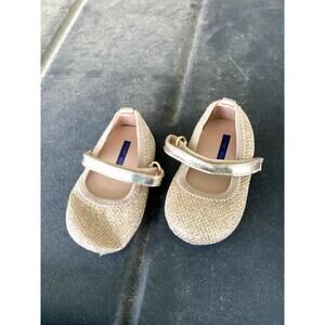 Stuart Weitzman Infant Girls Baby 2 Shoes Metallic Gold Size 2M